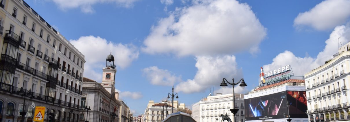 C:\Users\admin\OneDrive - ALBISA SL --\Madrid Sehenswürdigkeiten-Oper-Puerta del Sol-Callado enero 2015\Retocadas\Puerta del Sol